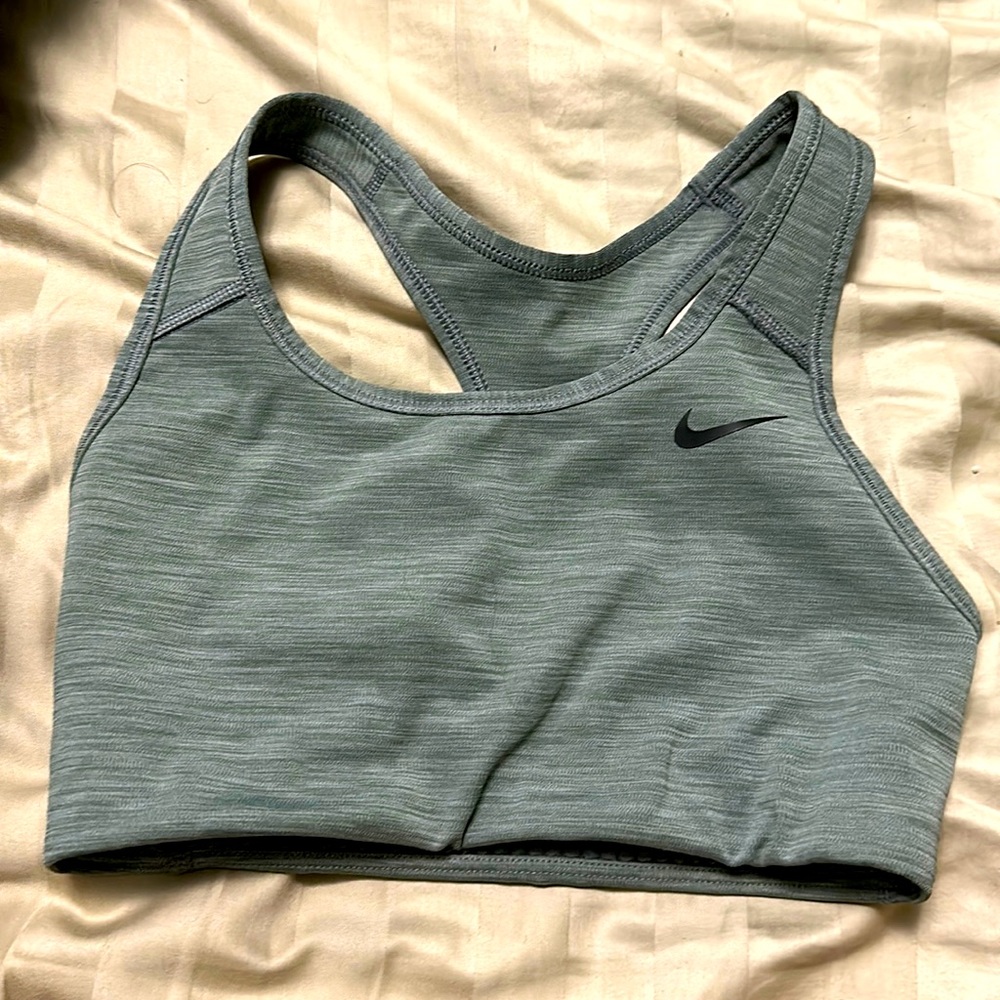 nike sports bra
